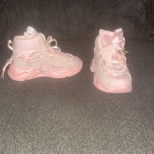 Size 11, Fits 5 Year Old Girls sneaker. Brand new never worn